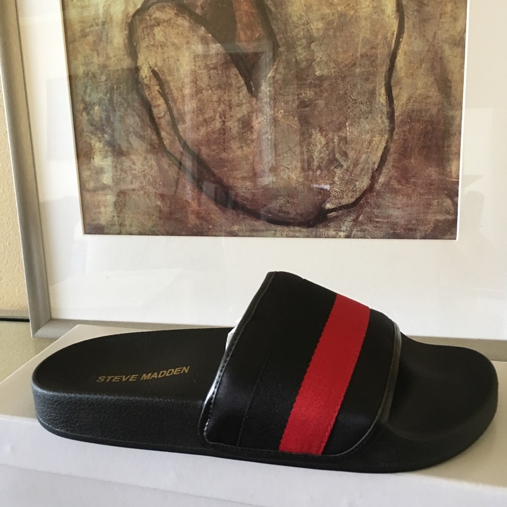 Steve Madden sandals never worn